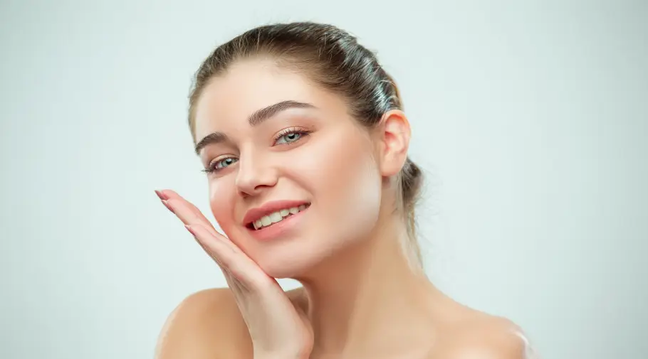 Skin Story with Ahaglow