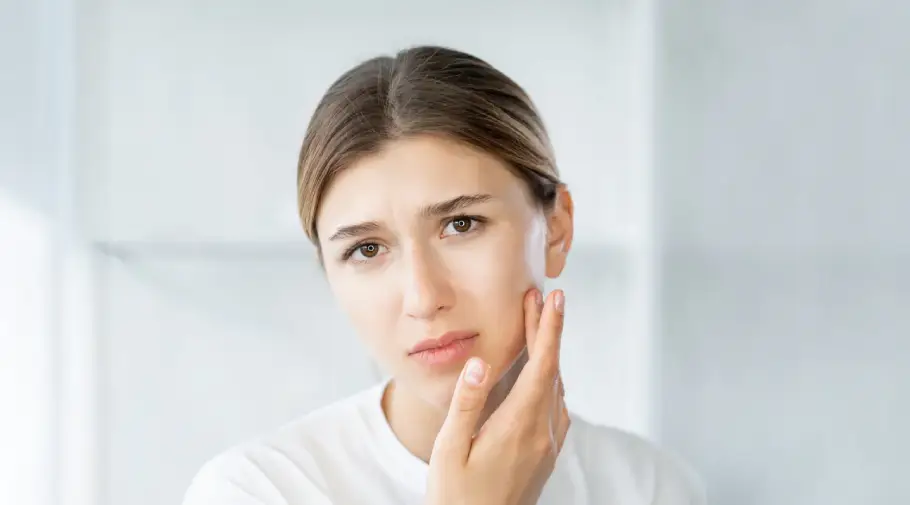 Ahaglow Revives Tired-Looking Skin
